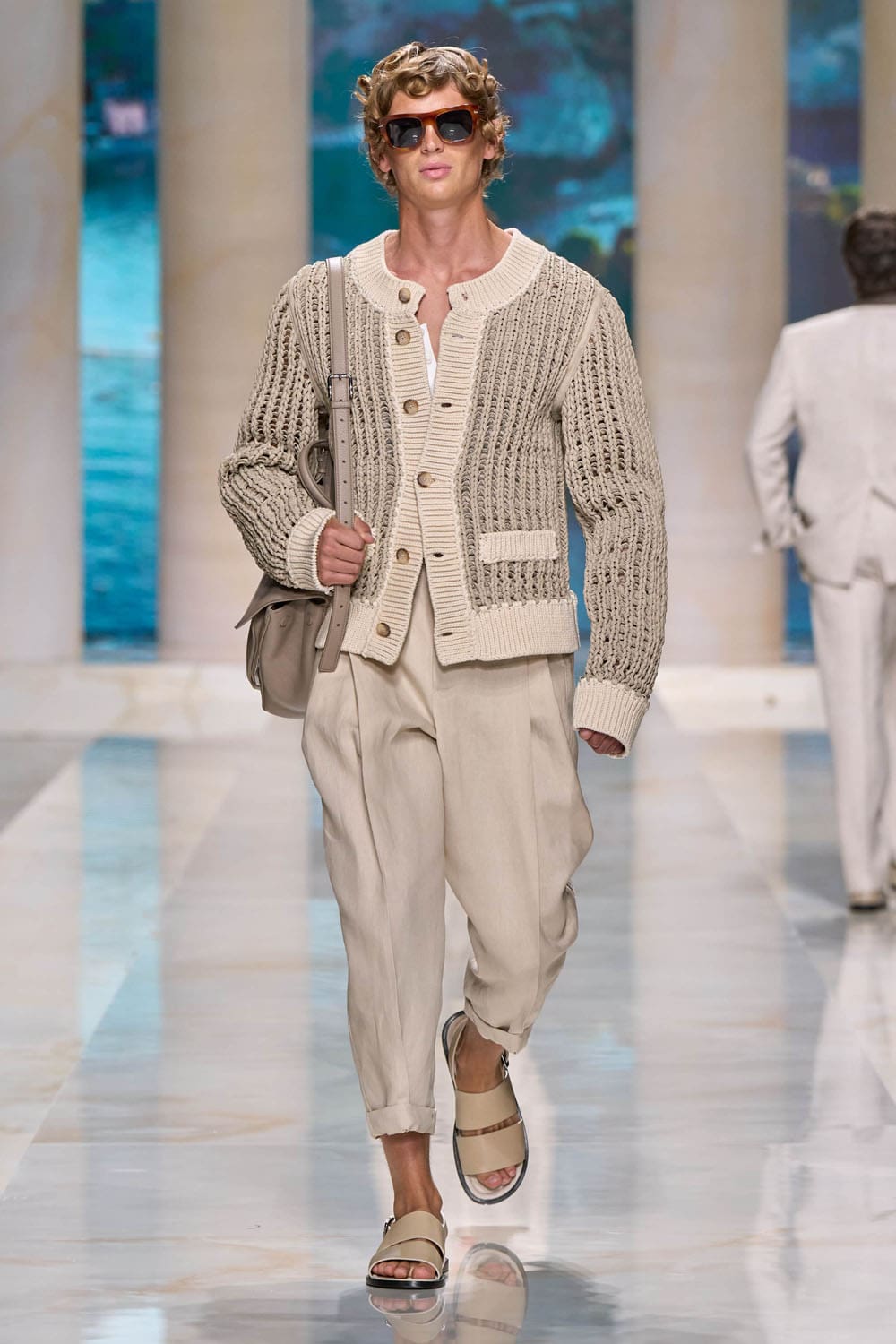 Dolce Gabbana Printemps Été 2027 Vacanze Siciliane Runway Magazine (44)