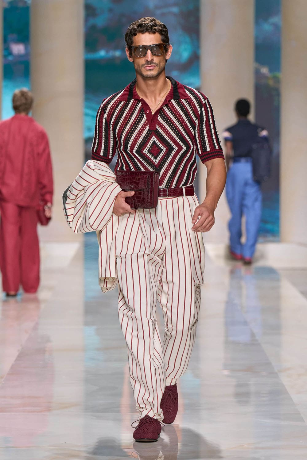 Dolce Gabbana Printemps Été 2027 Vacanze Siciliane Runway Magazine (55)