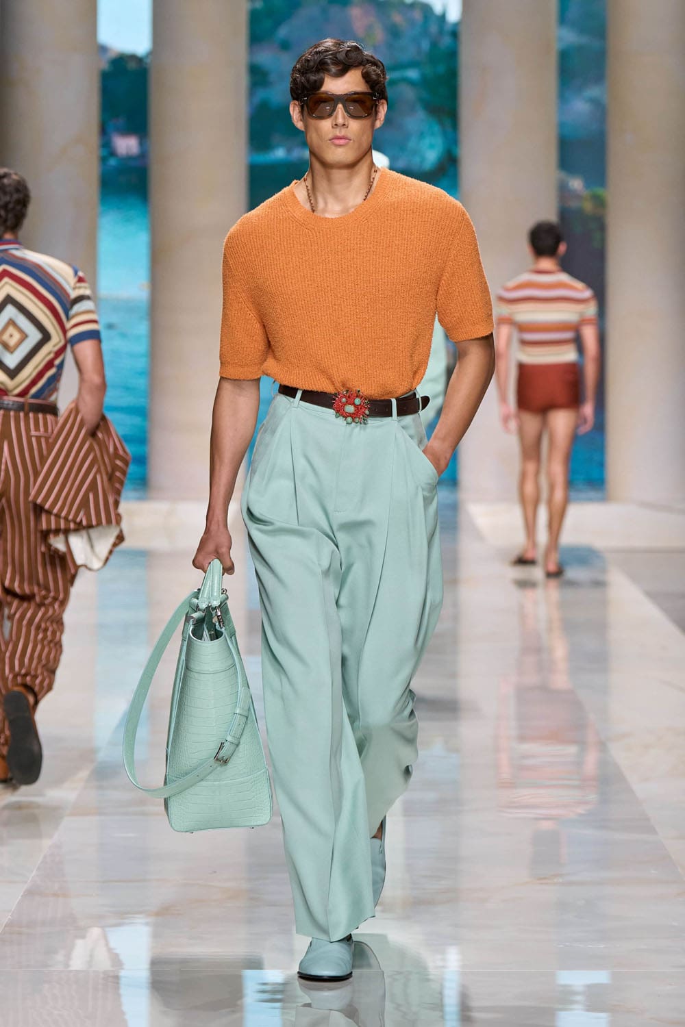 Dolce Gabbana Printemps Été 2027 Vacanze Siciliane Runway Magazine (58)