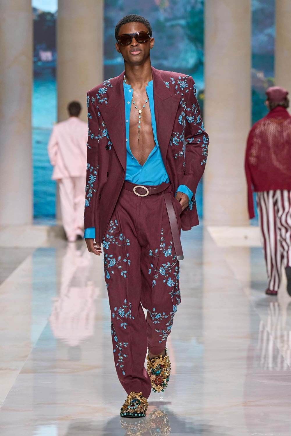 Dolce Gabbana Printemps Été 2027 Vacanze Siciliane Runway Magazine (64)
