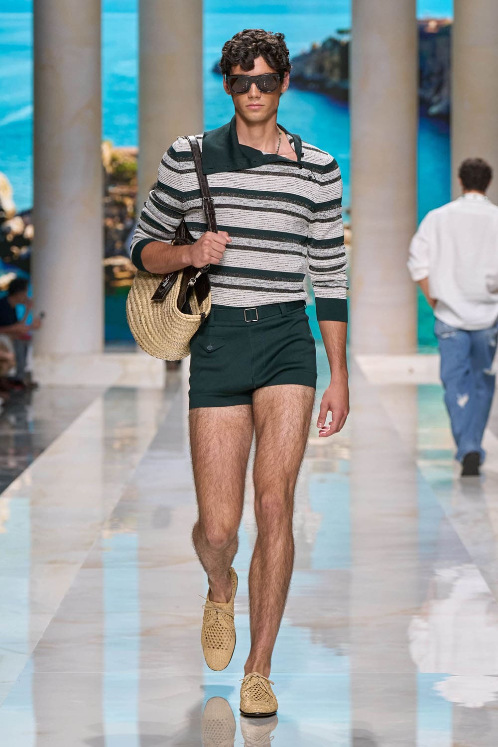 Dolce Gabbana Printemps Été 2027 Vacanze Siciliane Runway Magazine (72)