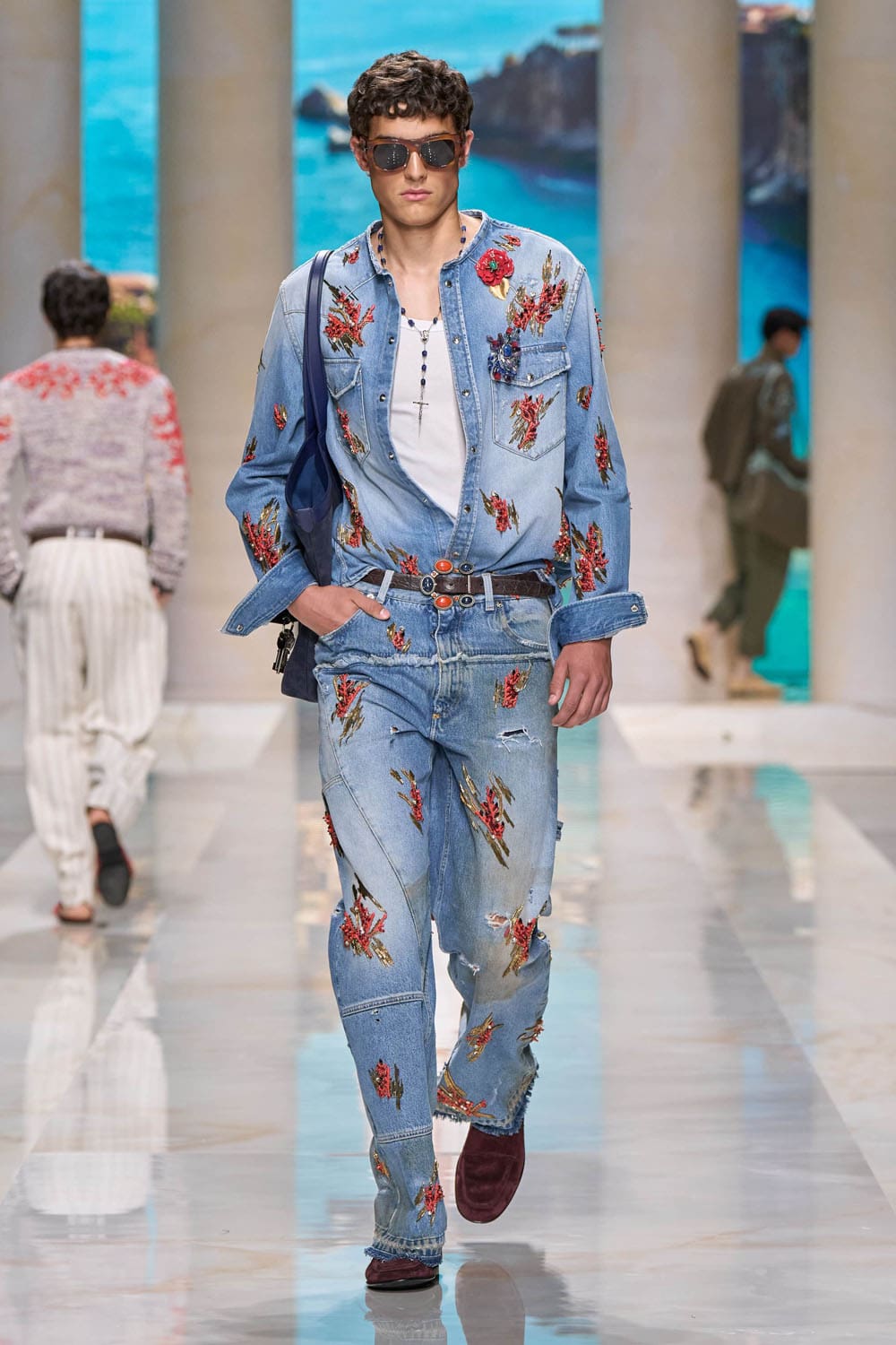 Dolce Gabbana Printemps Été 2027 Vacanze Siciliane Runway Magazine (79)