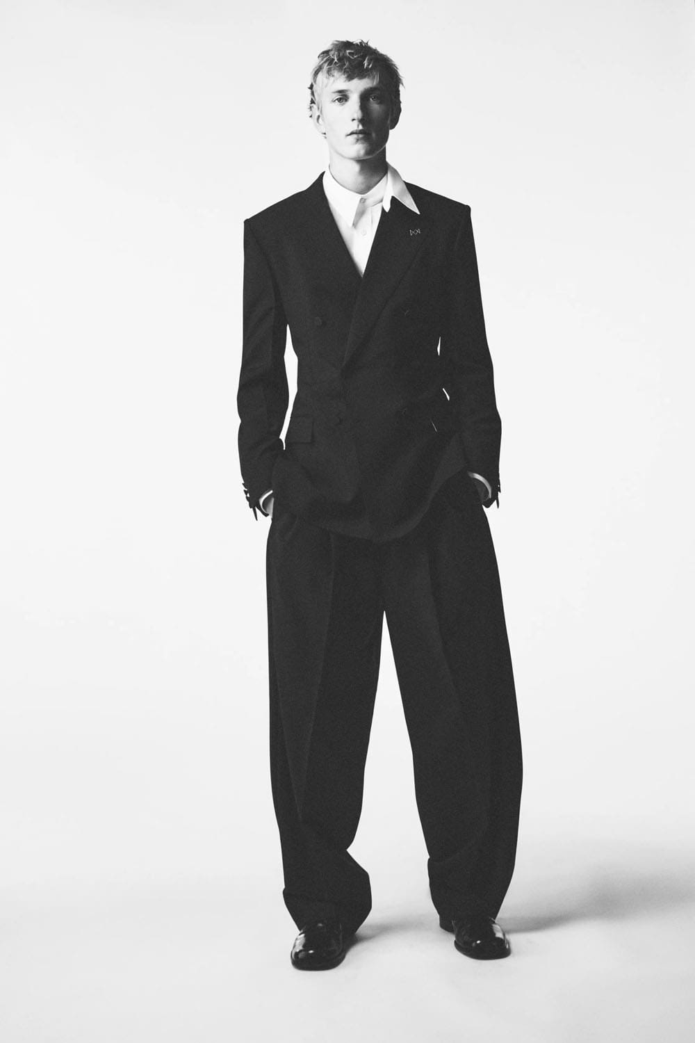 Givenchy Spring Summer 2027 First Menswear Runway Magazine (1)