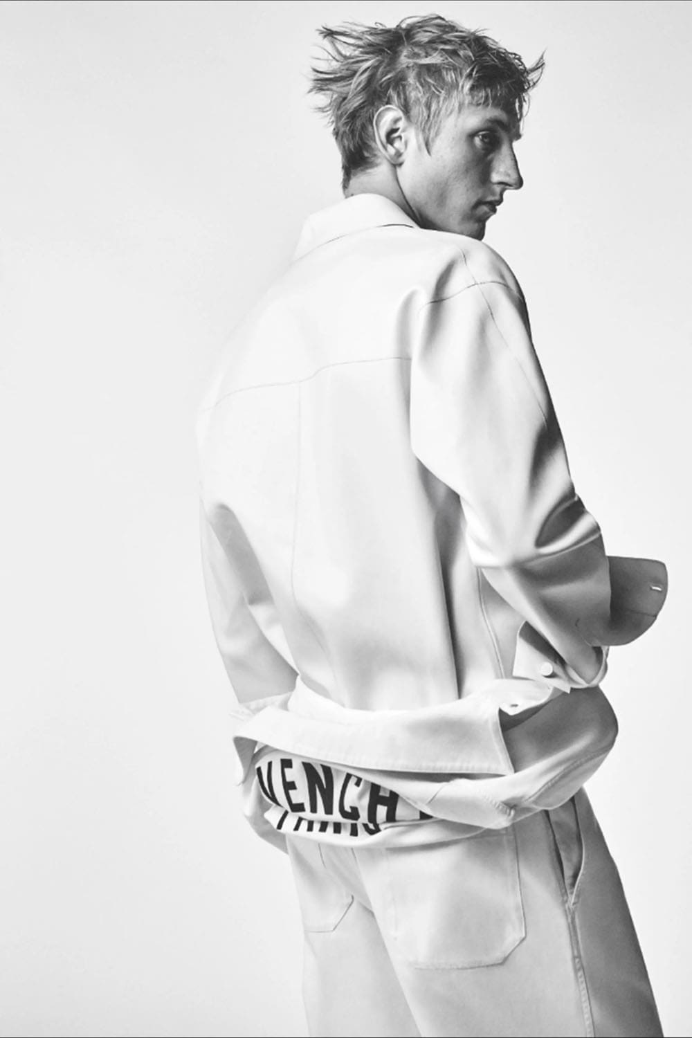 Givenchy Spring Summer 2027 First Menswear Runway Magazine (14)