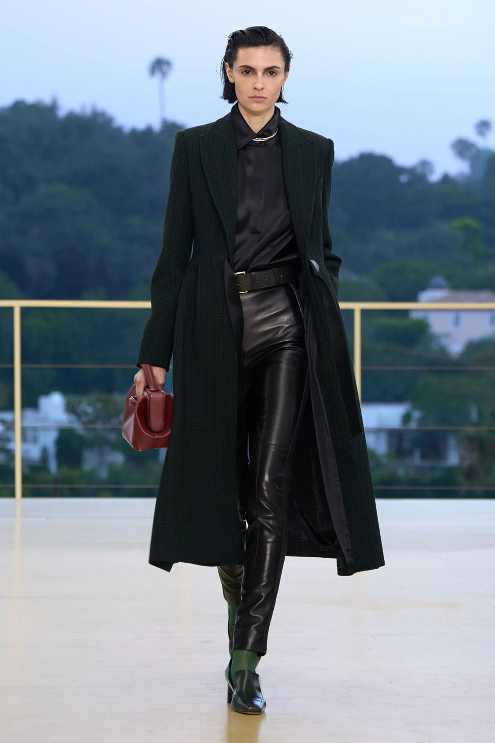 Hermes fall winter 2026 2027 the second chapter Resort Los Angeles Runway Magazine (15)