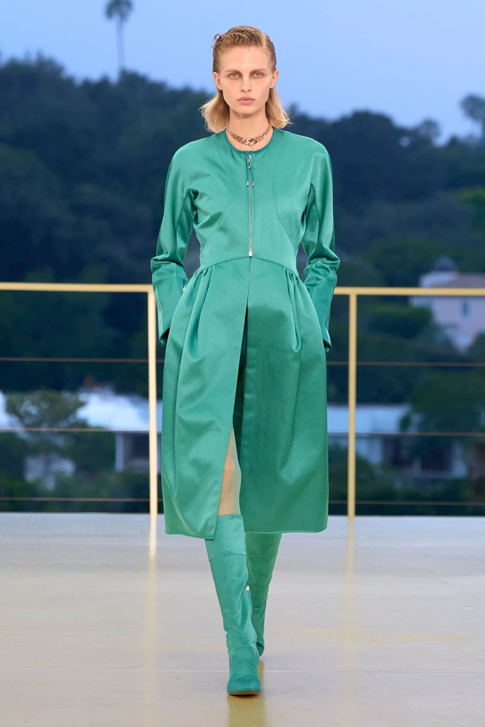 Hermes fall winter 2026 2027 the second chapter Resort Los Angeles Runway Magazine (34)