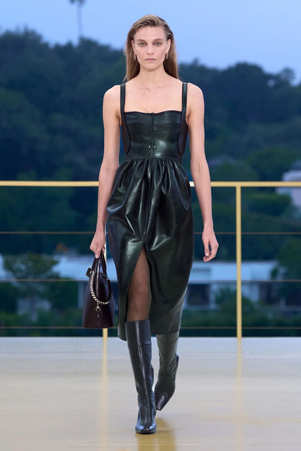 Hermes fall winter 2026 2027 the second chapter Resort Los Angeles Runway Magazine (35)