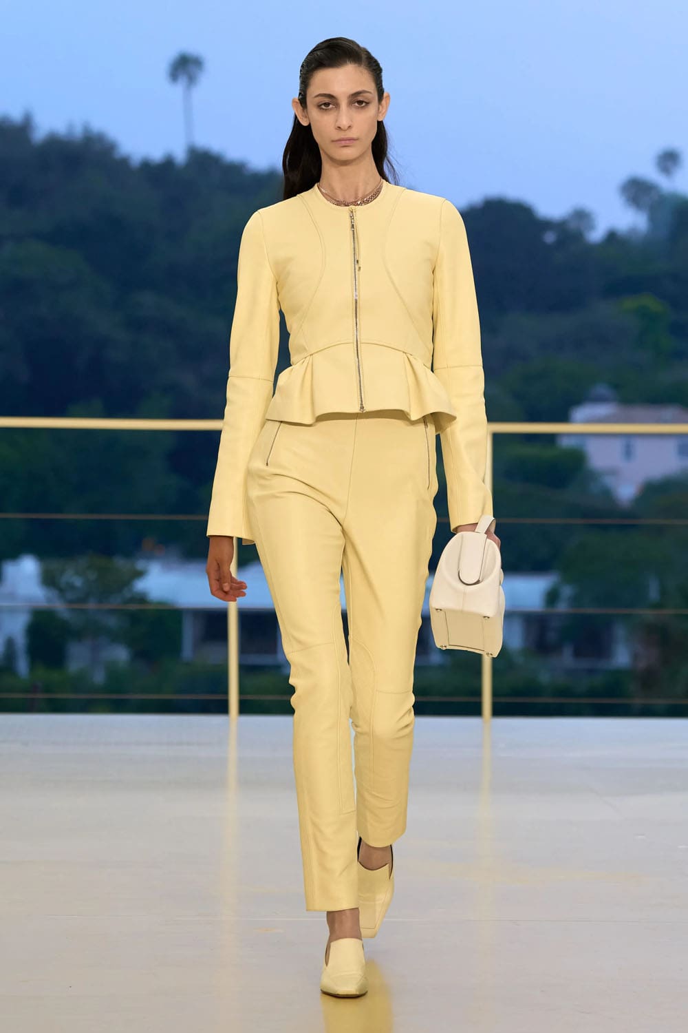 Hermes fall winter 2026 2027 the second chapter Resort Los Angeles Runway Magazine (39)