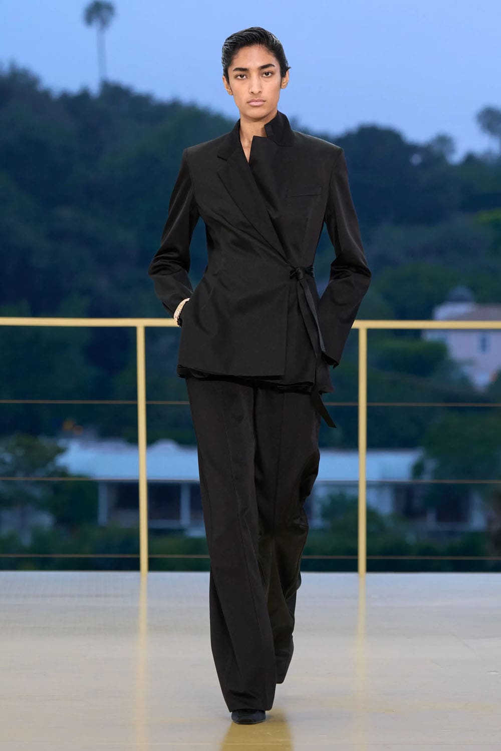 Hermes fall winter 2026 2027 the second chapter Resort Los Angeles Runway Magazine (47)
