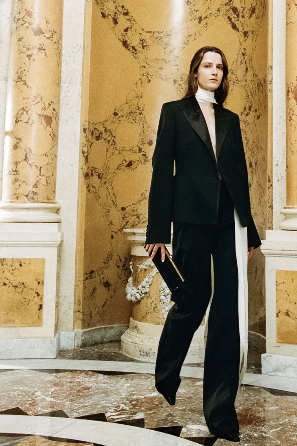 Lanvin Resort 2027 Runway Magazine (27)