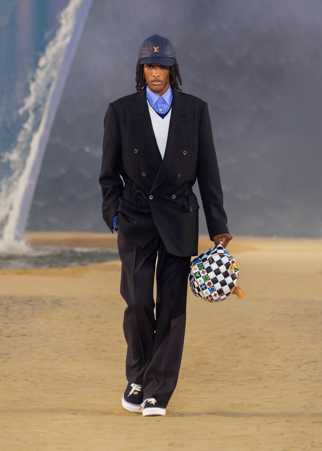 Louis Vuitton Herren Frühling Sommer 2027 Runway Magazin (1)