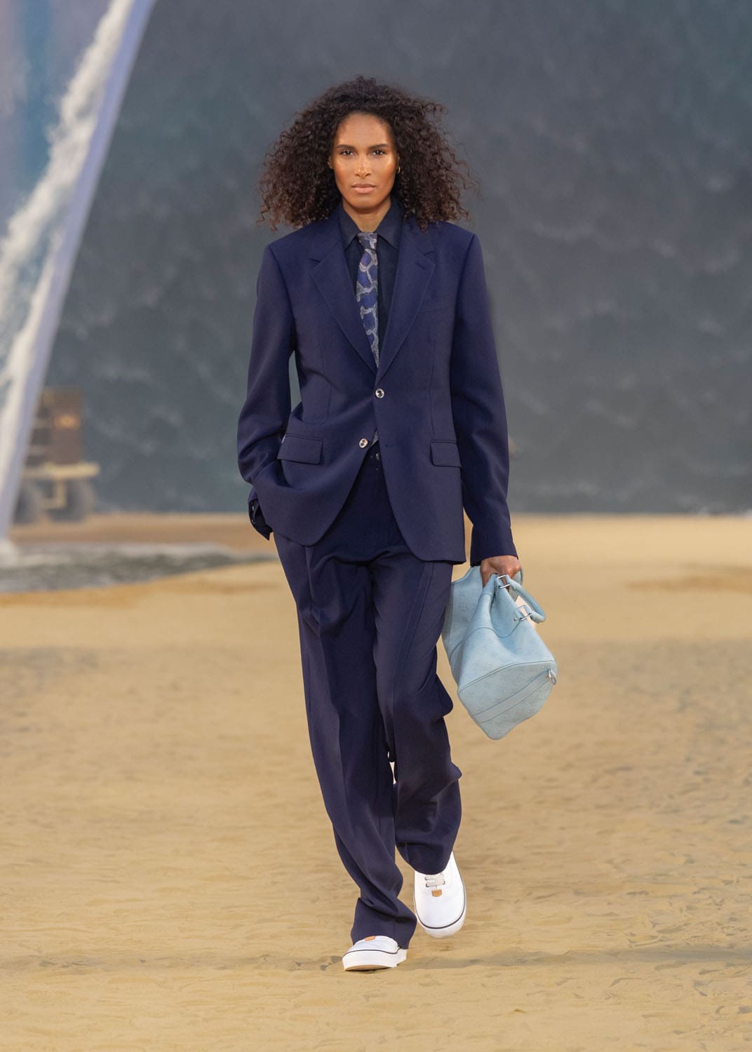 Louis Vuitton Herren Frühling Sommer 2027 Runway Magazin (10)