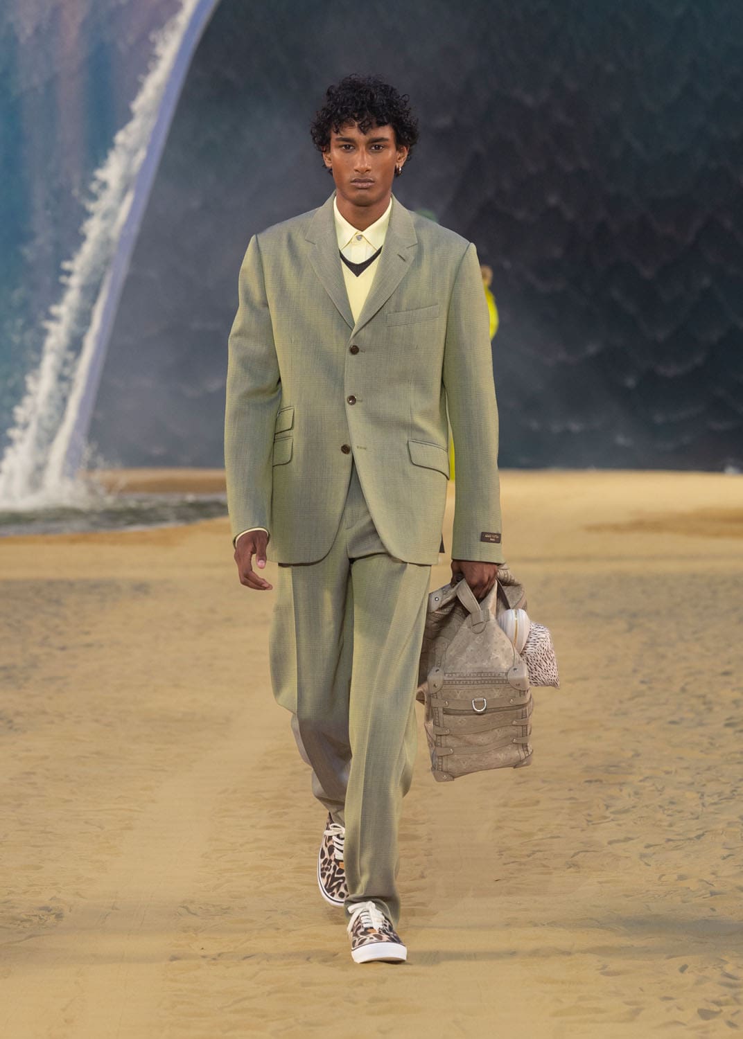 Louis Vuitton Herren Frühling Sommer 2027 Runway Magazin (31)