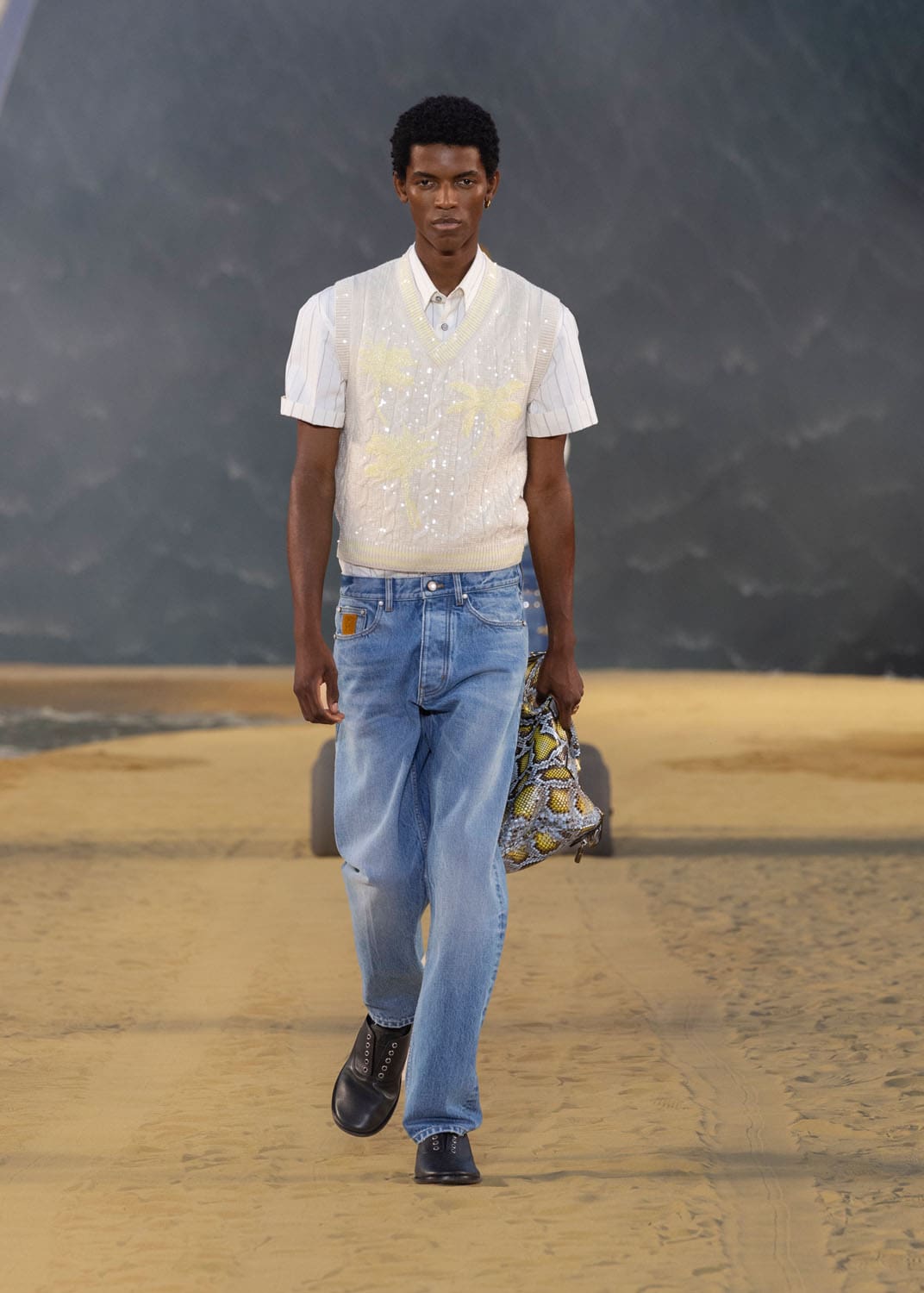 Louis Vuitton Herren Frühling Sommer 2027 Runway Magazin (50)