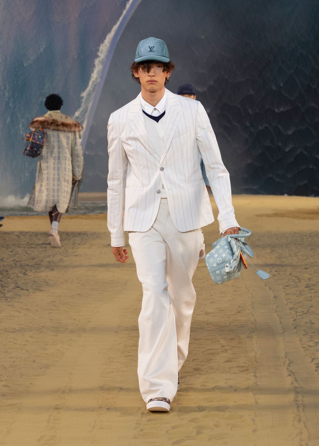 Louis Vuitton Herren Frühling Sommer 2027 Runway Magazin (53)