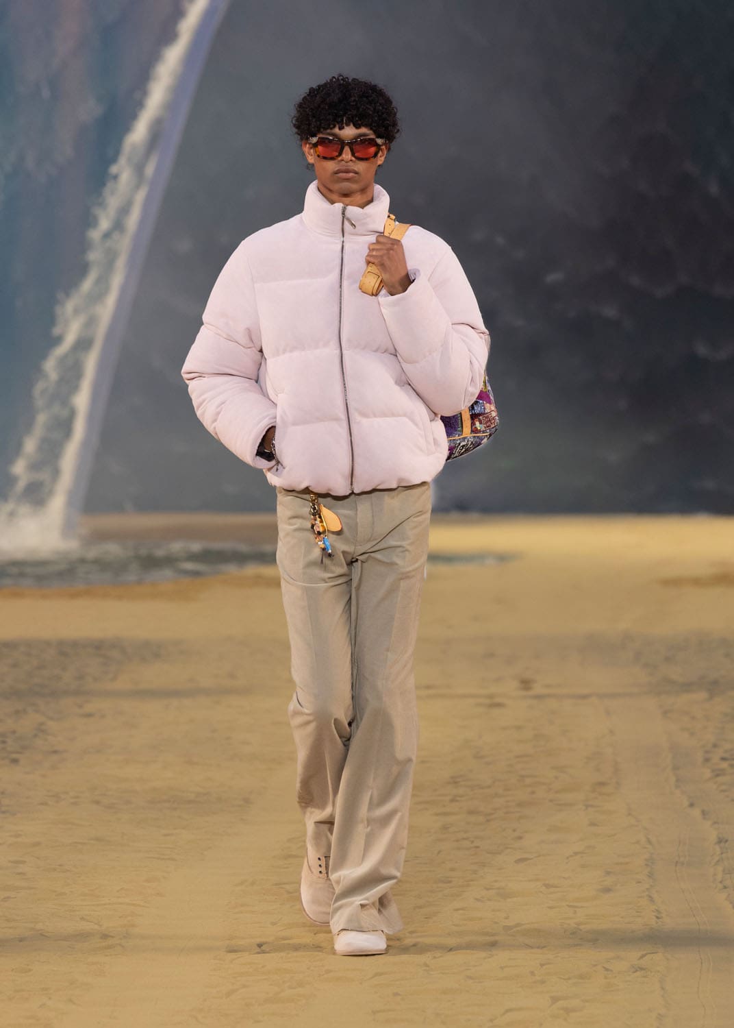 Louis Vuitton Herren Frühling Sommer 2027 Runway Magazin (57)