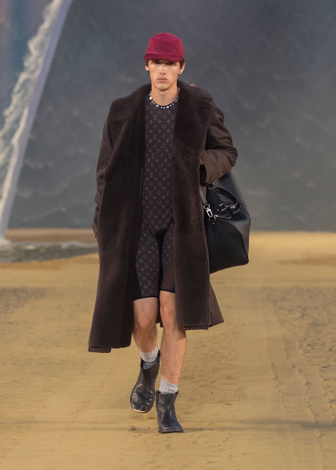 Louis Vuitton Herren Frühling Sommer 2027 Runway Magazin (74)