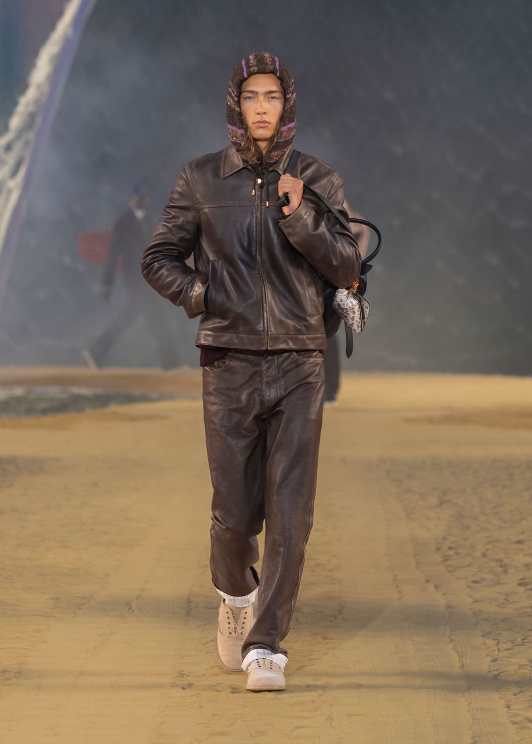 Louis Vuitton Herren Frühling Sommer 2027 Runway Magazin (76)
