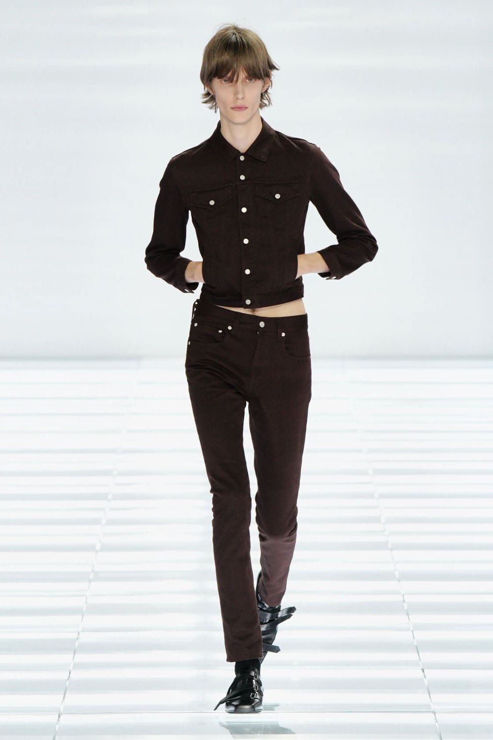 Prada Printemps Été 2027 Homme Runway Magazine (47)