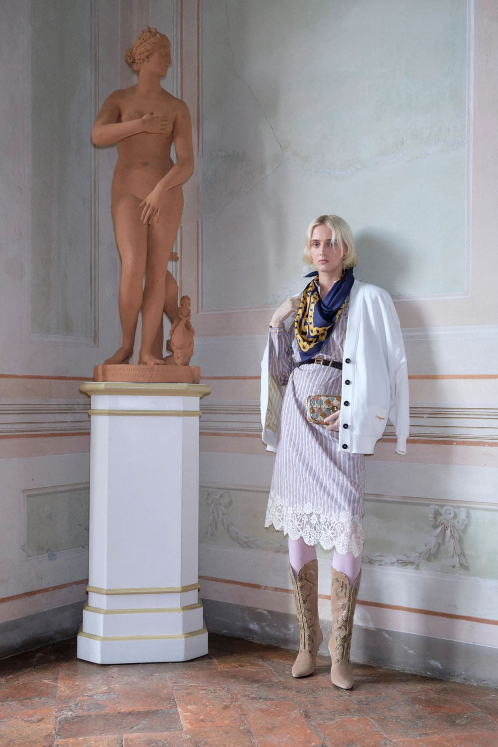 Valentino Cruise 2027 Resort Runway Revista (91)