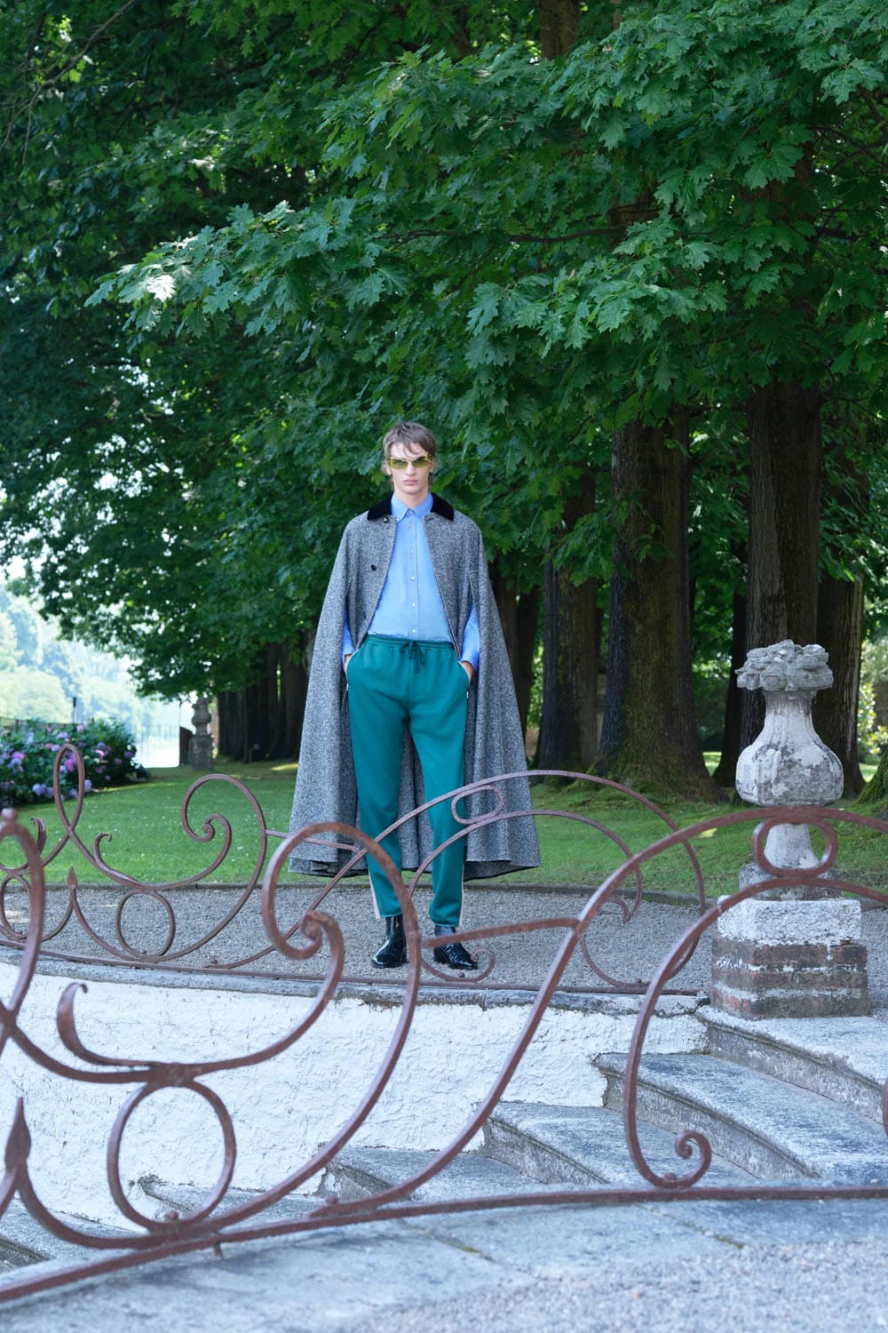 Valentino Cruise 2027 Resort Runway Revista (99)