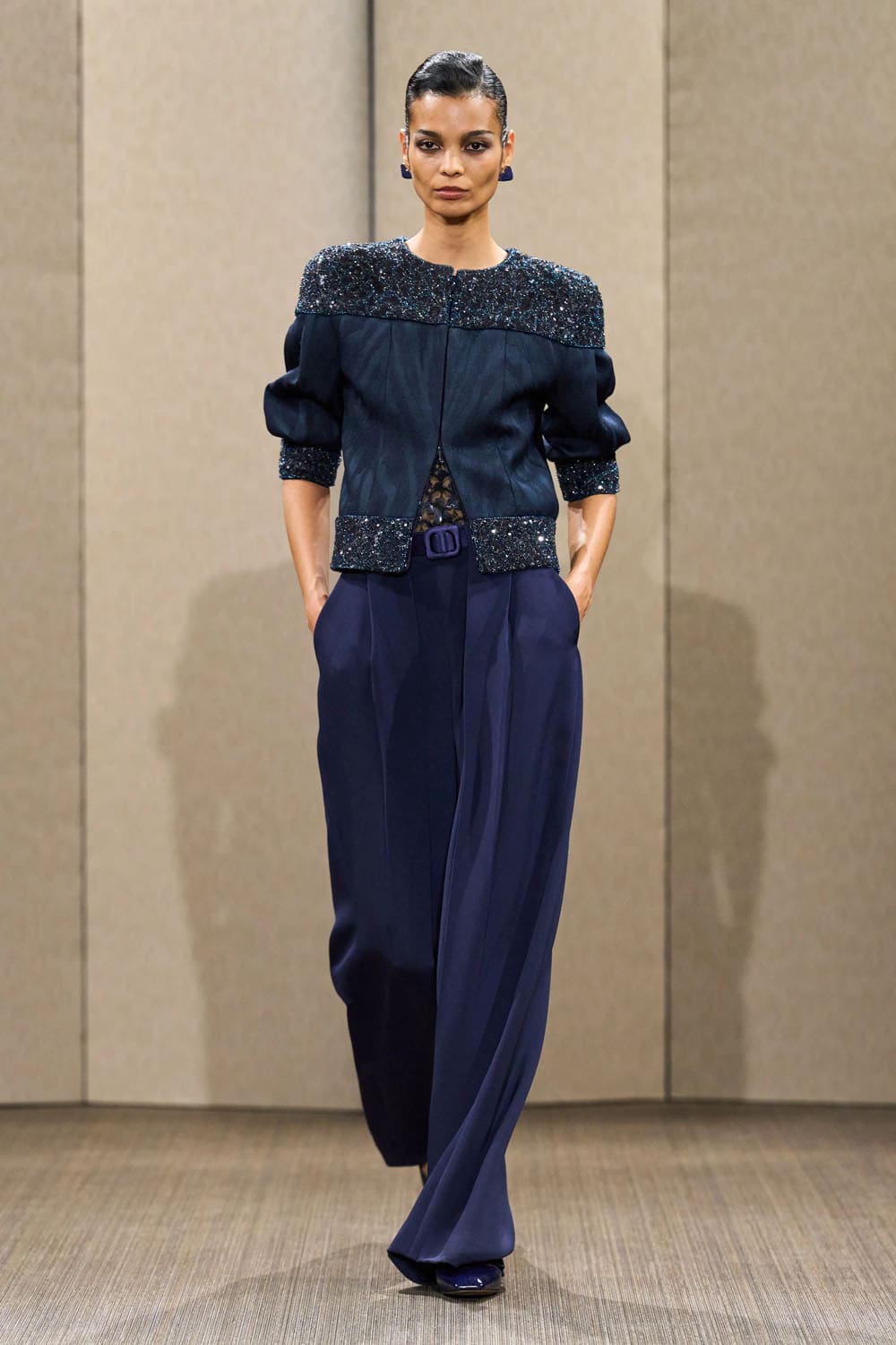 Armani Privè Autunno Inverno 2026 2027 Haute Couture Runway Magazine (21)