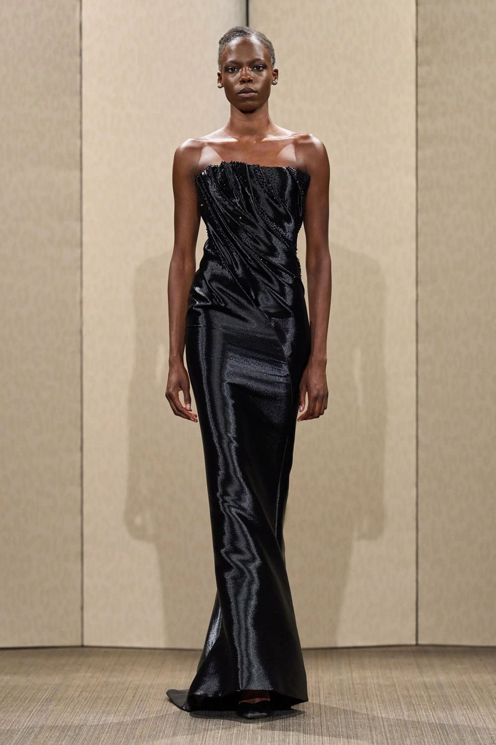 Armani Privè Autunno Inverno 2026 2027 Haute Couture Runway Magazine (35)