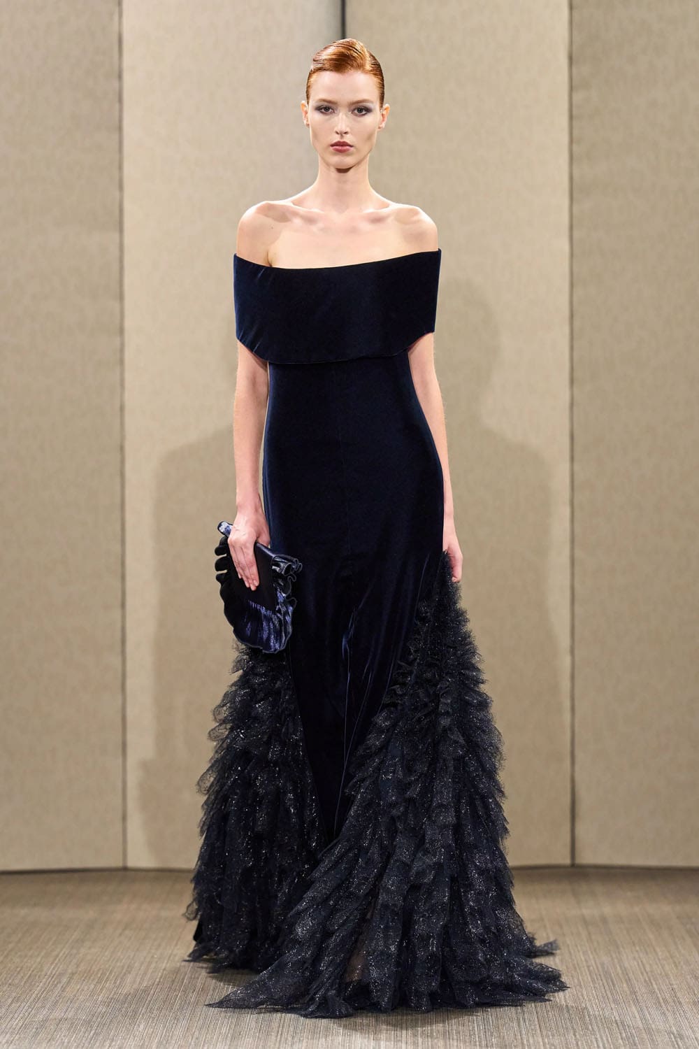 Armani Privè Autunno Inverno 2026 2027 Haute Couture Runway Magazine (37)