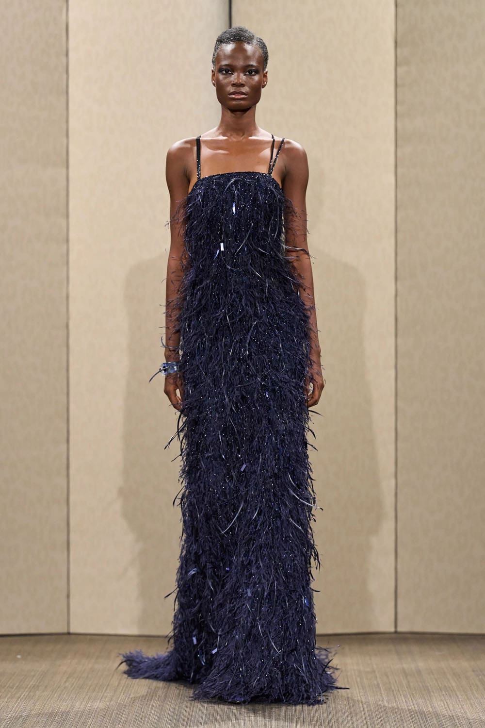 Armani Privè Autunno Inverno 2026 2027 Haute Couture Runway Magazine (42)