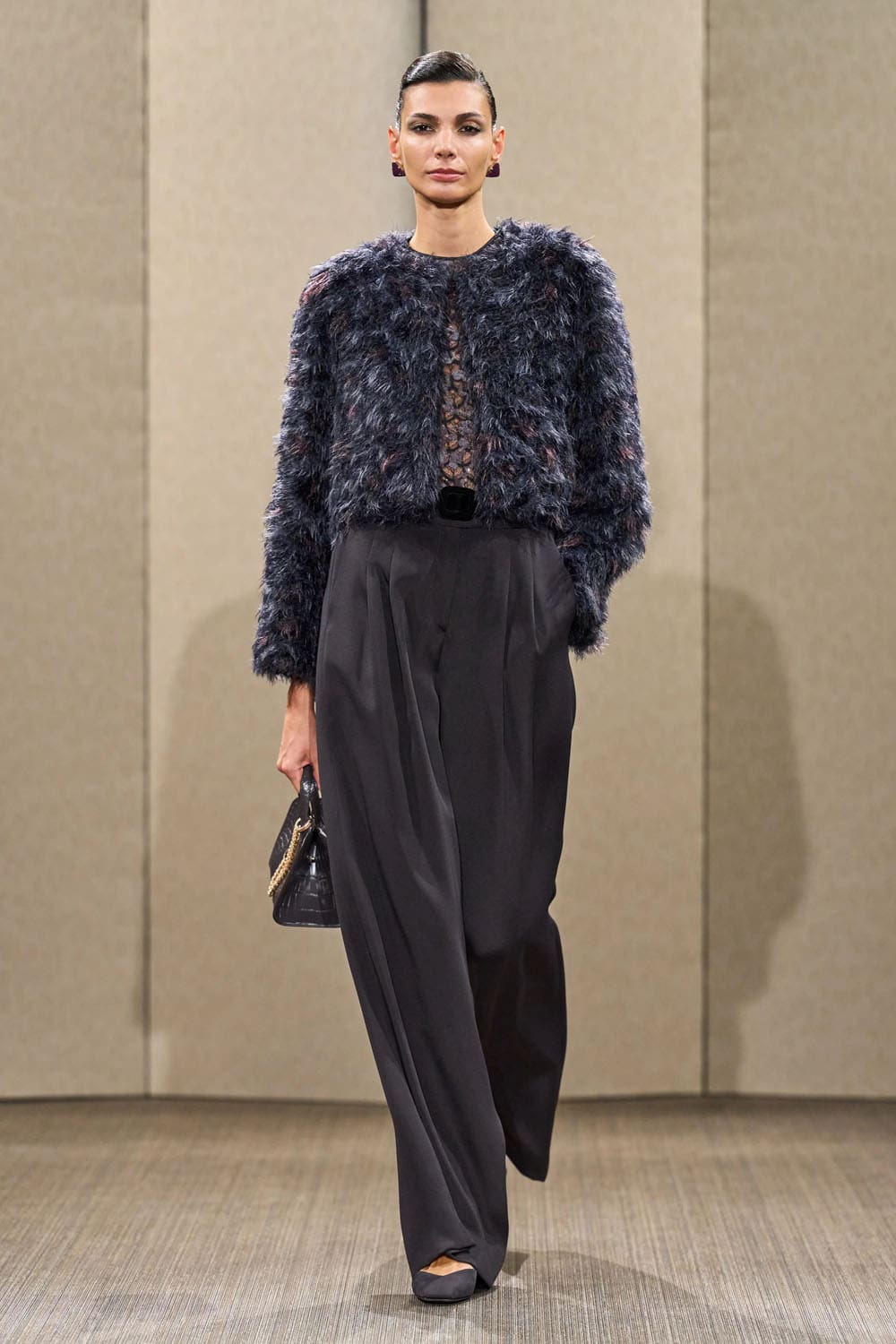 Armani Privè Autunno Inverno 2026 2027 Haute Couture Runway Magazine (8)