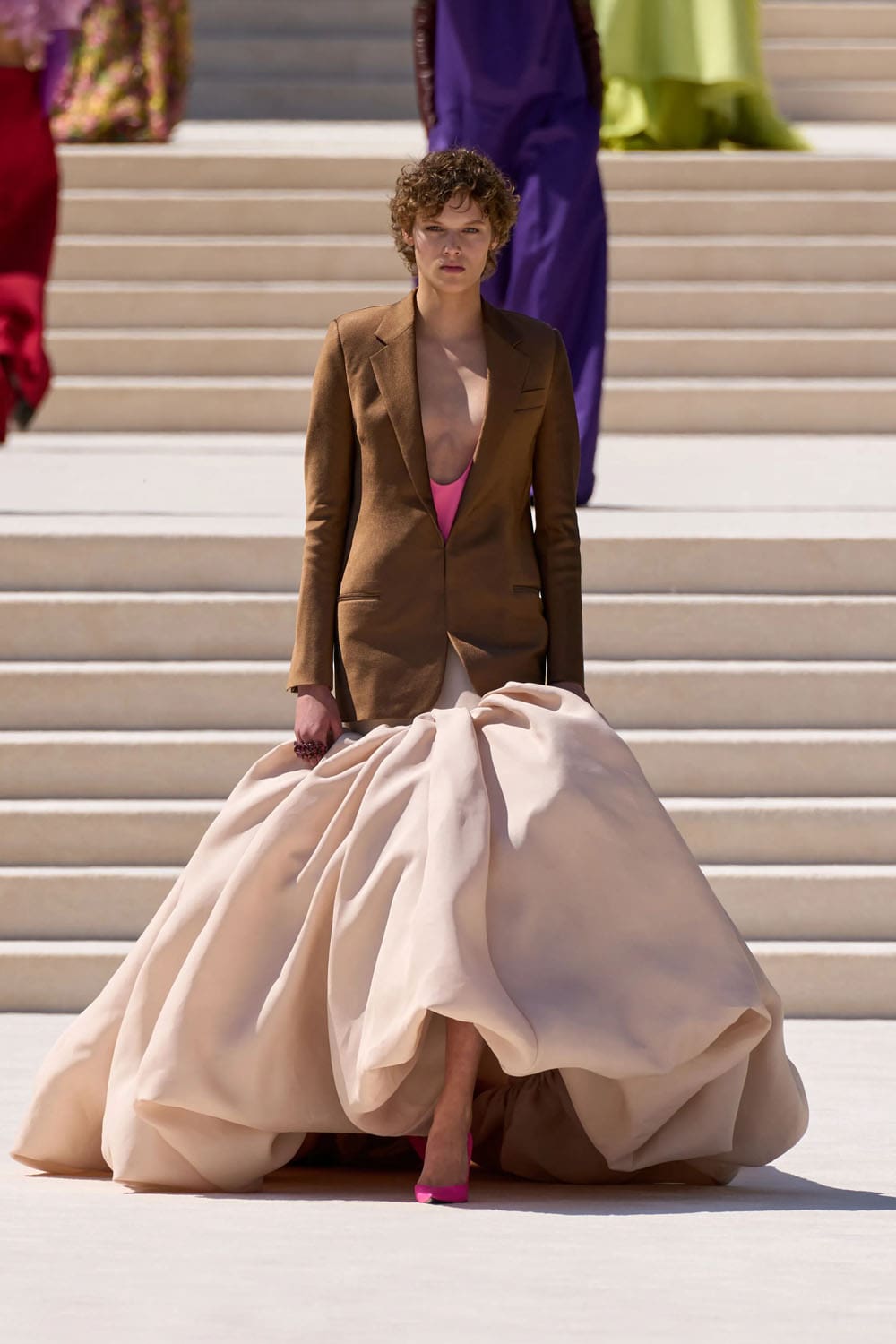 Balenciaga Herbst/Winter 2026/2027 Haute Couture PPP Runway Magazin (16)