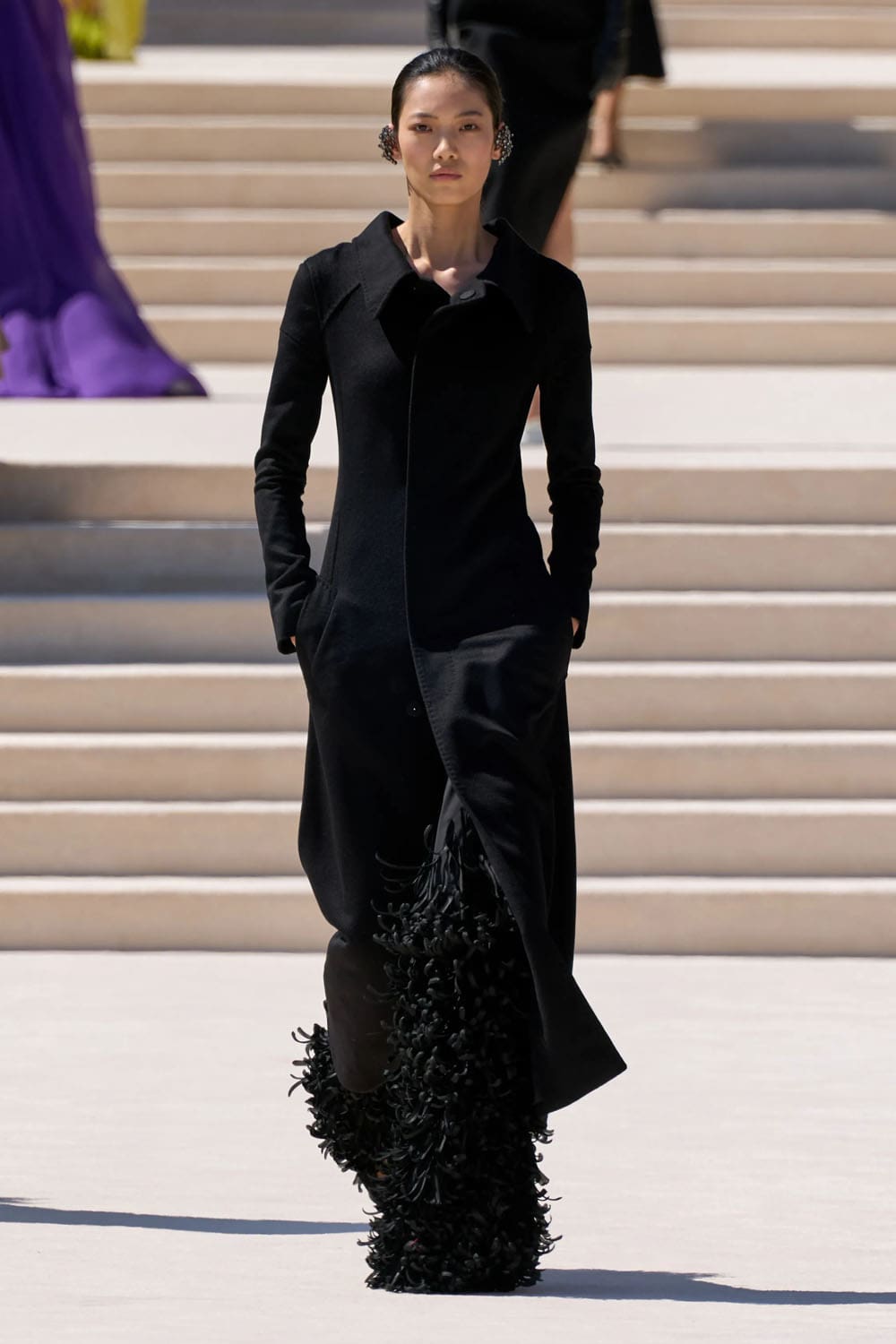 Balenciaga Herbst/Winter 2026/2027 Haute Couture PPP Runway Magazin (26)