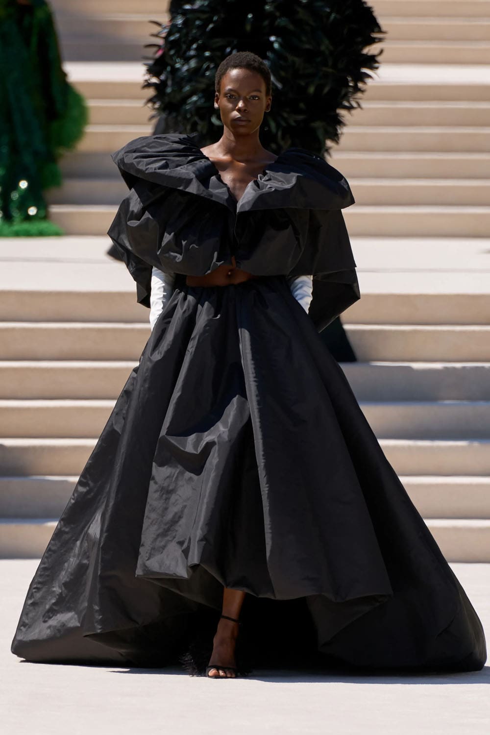 Balenciaga Herbst/Winter 2026/2027 Haute Couture PPP Runway Magazin (46)