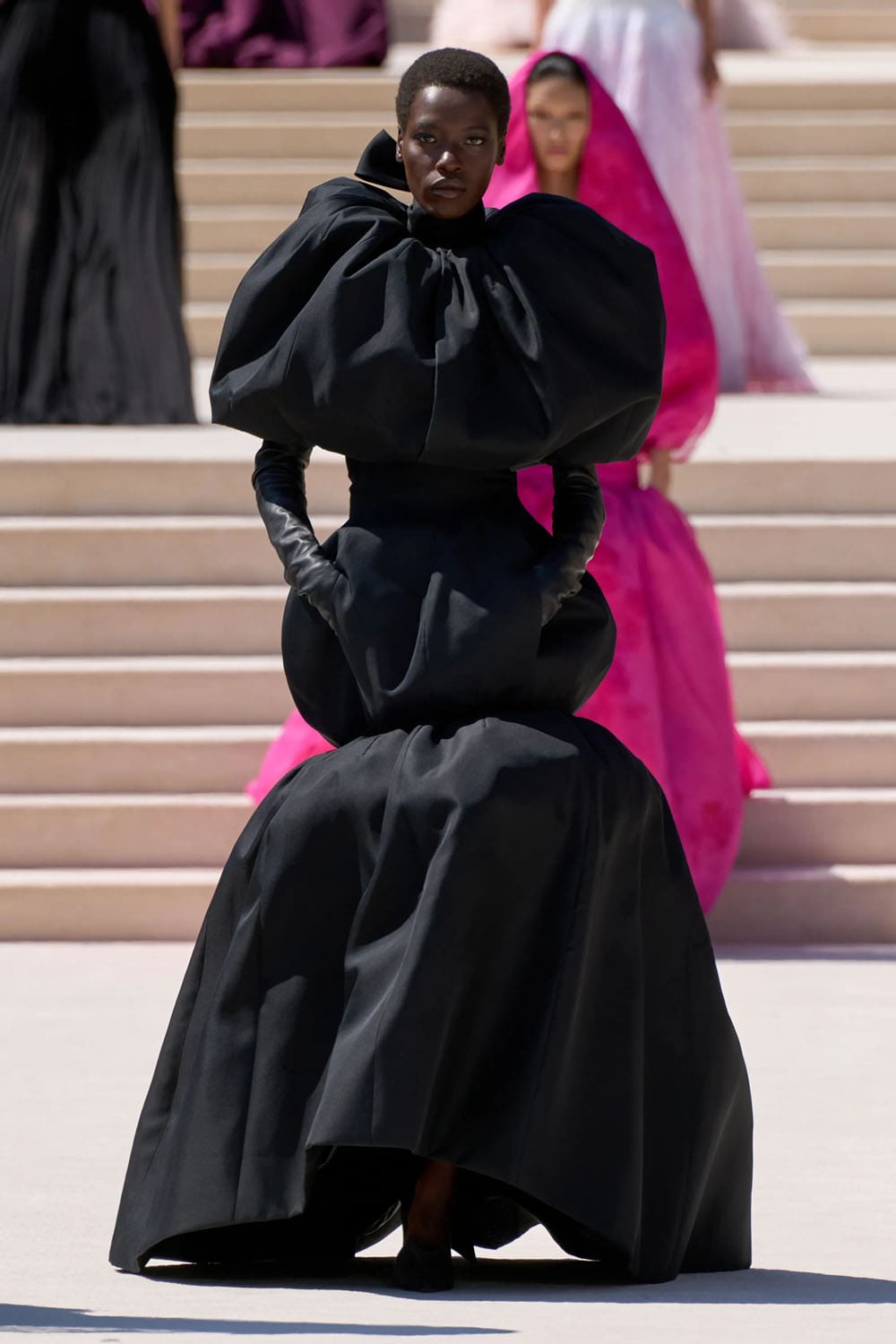 Balenciaga Herbst/Winter 2026/2027 Haute Couture PPP Runway Magazin (48)