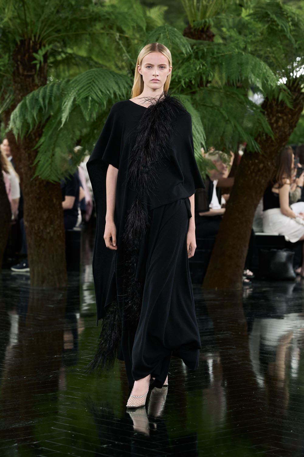 Dior Alta Costura Otoño Invierno 2026 2027 Runway Revista (25)