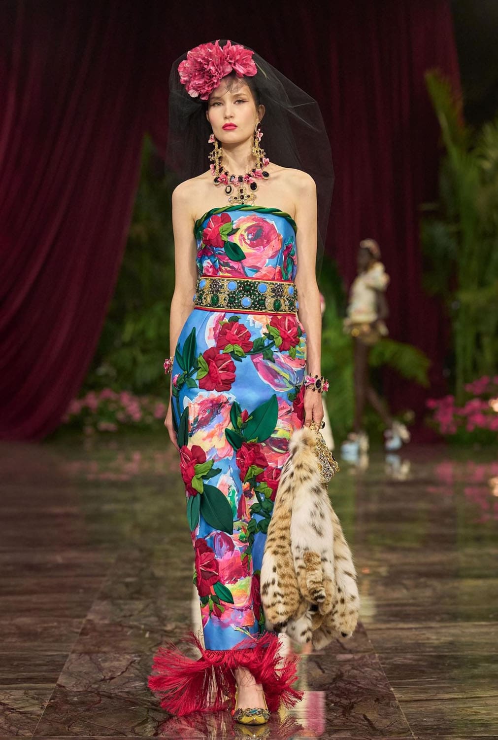 Dolce Gabbana Alta Moda 2026 Runway Magazine (14)