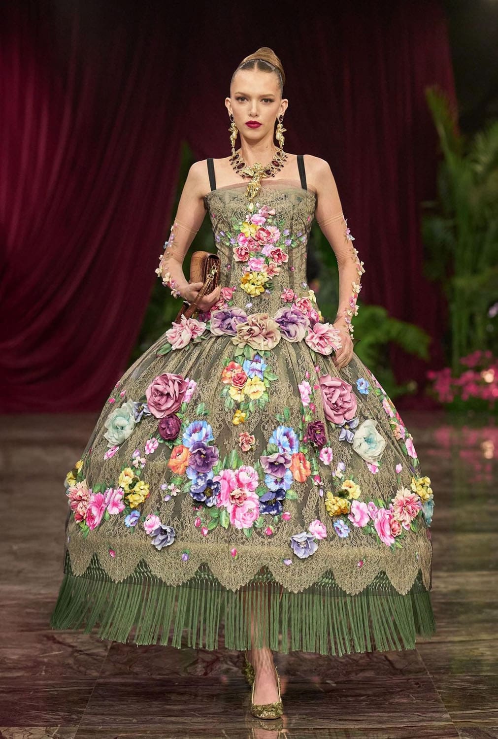 Dolce Gabbana Alta Moda 2026 Runway Magazine (19)