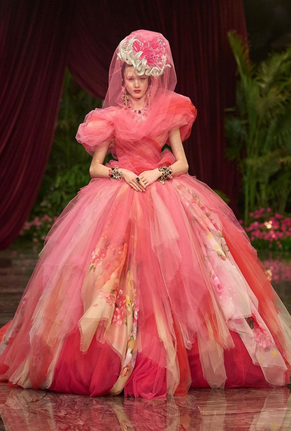 Dolce Gabbana Alta Moda 2026 Runway Magazine (2)