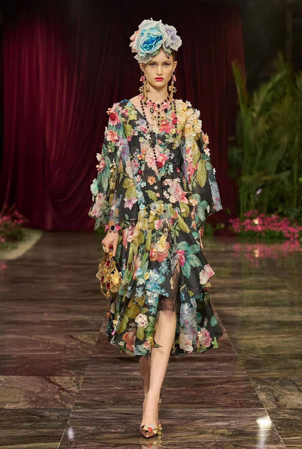Dolce Gabbana Alta Moda 2026 Runway Magazine (25)