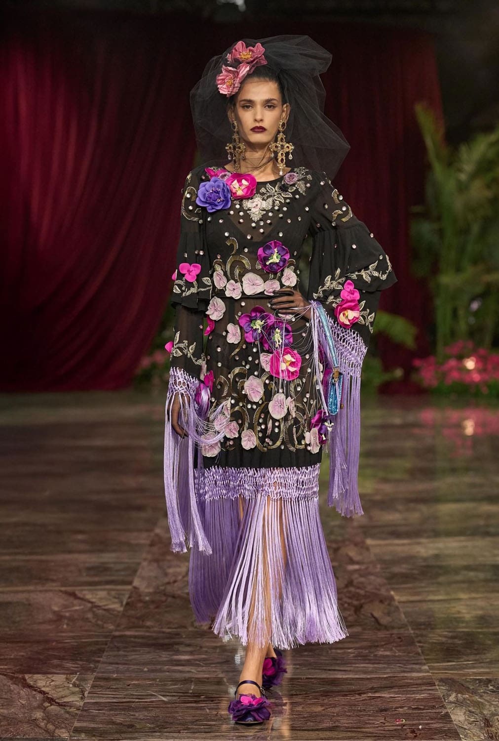 Dolce Gabbana Alta Moda 2026 Runway Magazine (36)