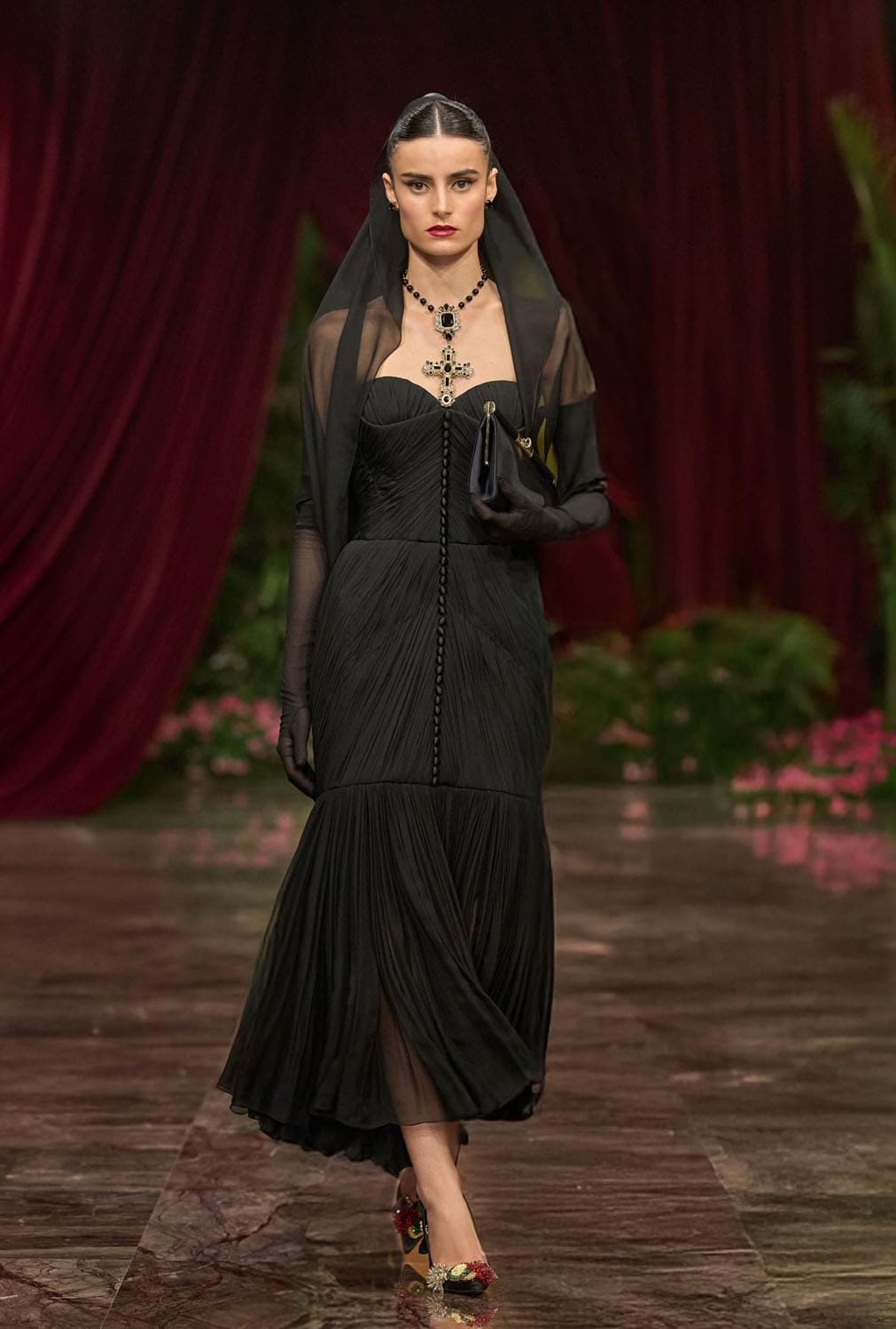 Dolce Gabbana Alta Moda 2026 Runway Magazine (55)