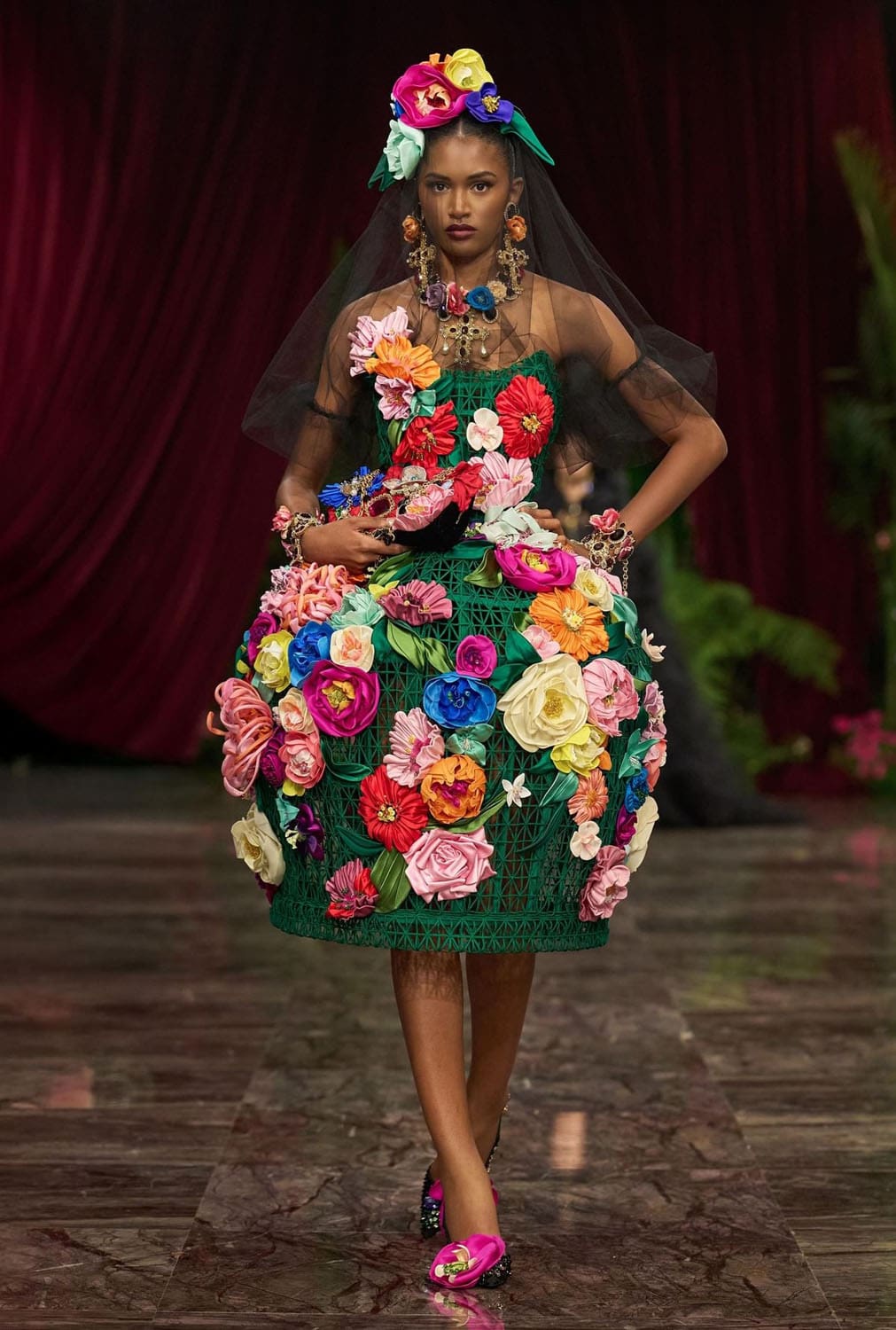 Dolce Gabbana Alta Moda 2026 Runway Magazine (66)