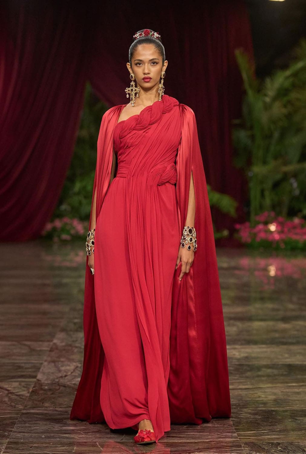 Dolce Gabbana Alta Moda 2026 Runway Magazine (69)