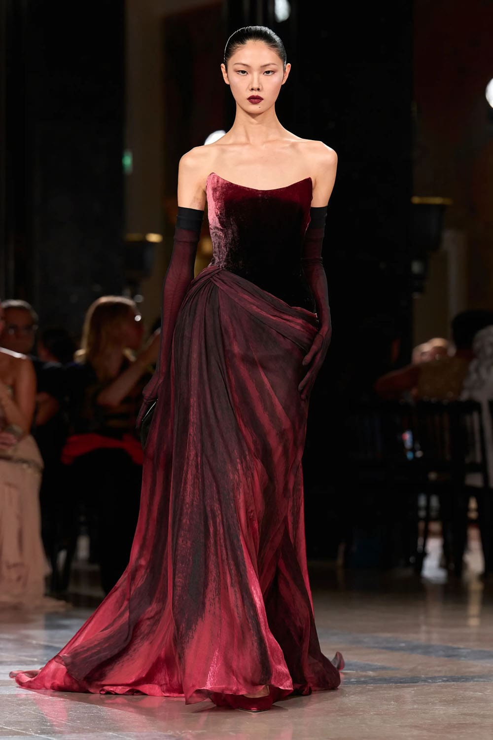 Elie Saab Fall 2026 2027 Haute Couture Runway Magazine (11)