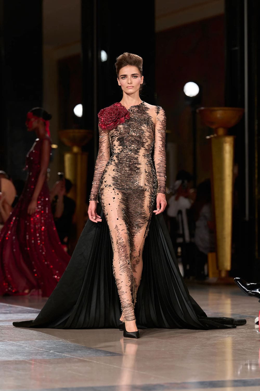 Elie Saab Fall 2026 2027 Haute Couture Runway Magazine (18)