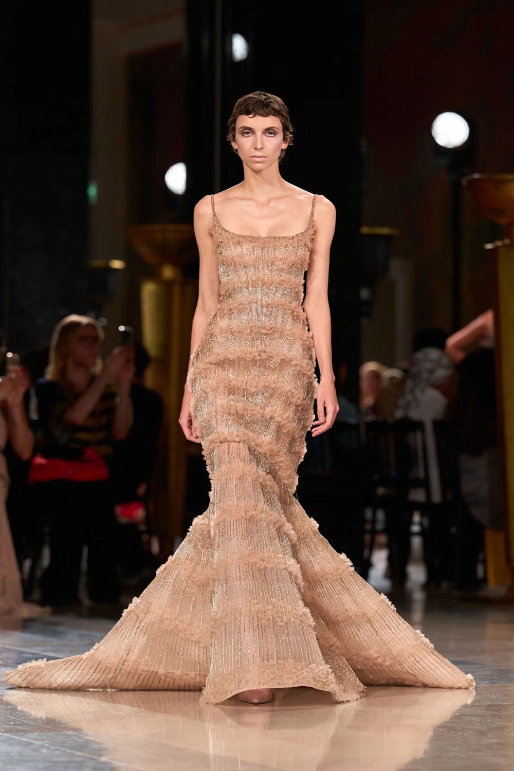 Elie Saab Fall 2026 2027 Haute Couture Runway Magazine (22)