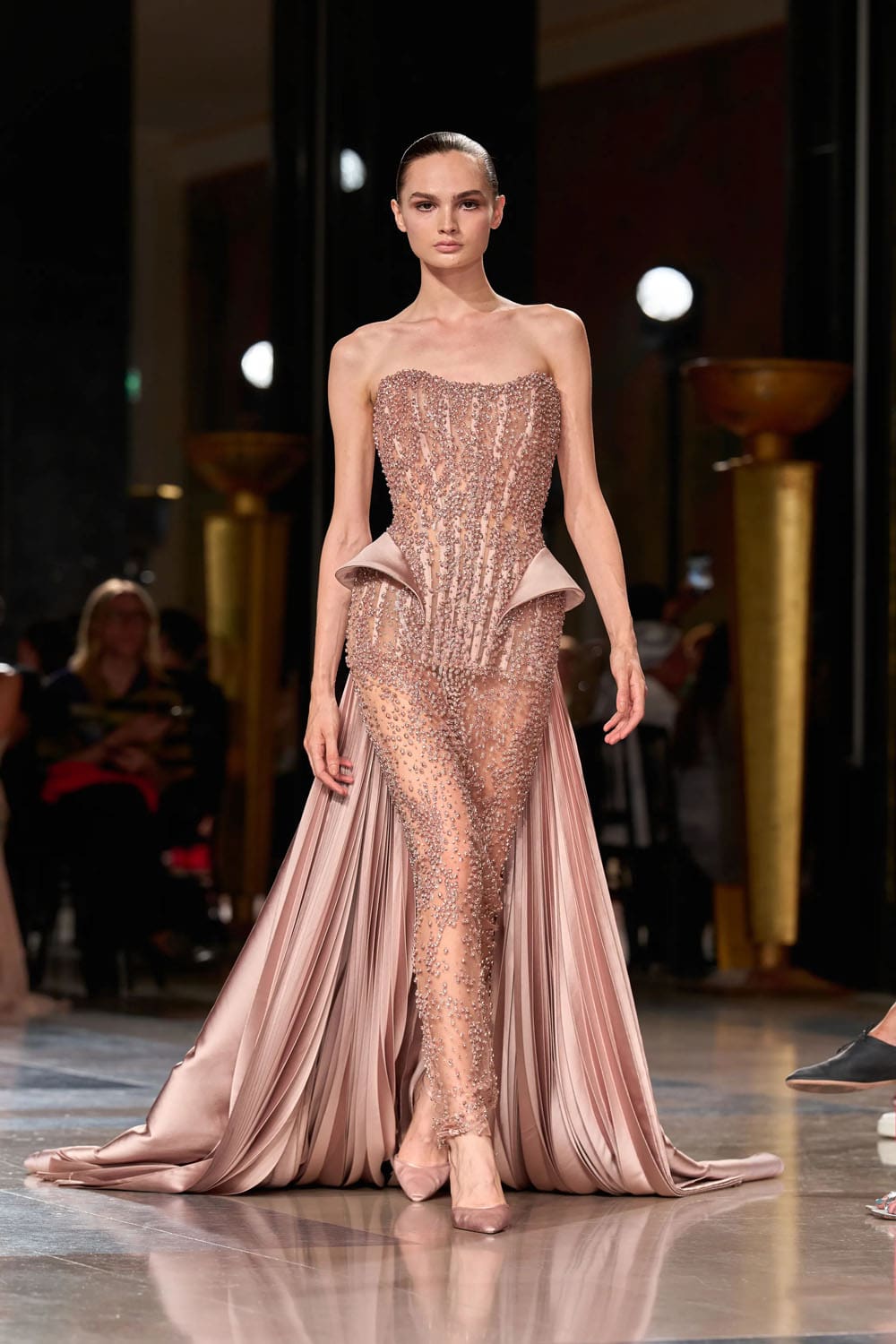 Elie Saab Fall 2026 2027 Haute Couture Runway Magazine (30)