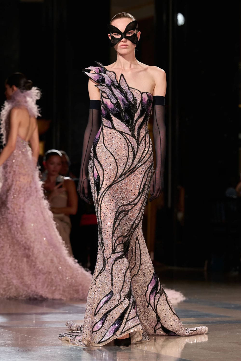 Elie Saab Fall 2026 2027 Haute Couture Runway Magazine (34)