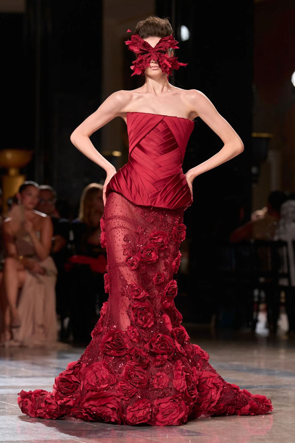 Elie Saab Fall 2026 2027 Haute Couture Runway Magazine (4)