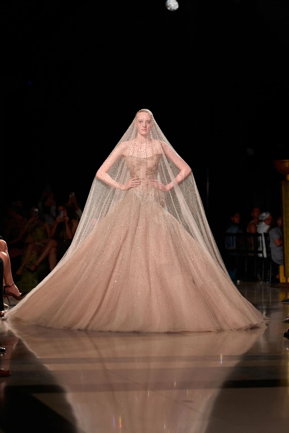 Elie Saab Fall 2026 2027 Haute Couture Runway Magazine (57)